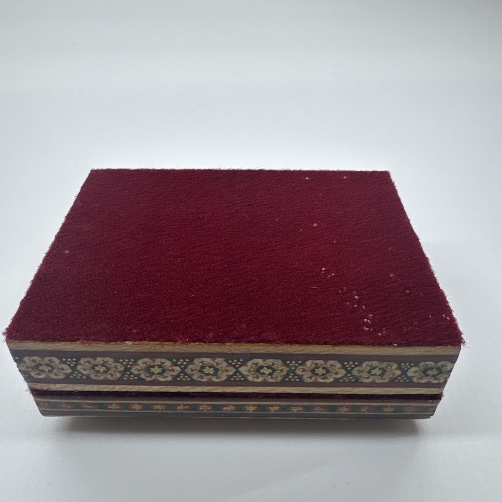 Persian‎ Khatam Wood Trinket Box Hand Made Inlaid With Hunting Scenes On Lid - Picture 16 of 16